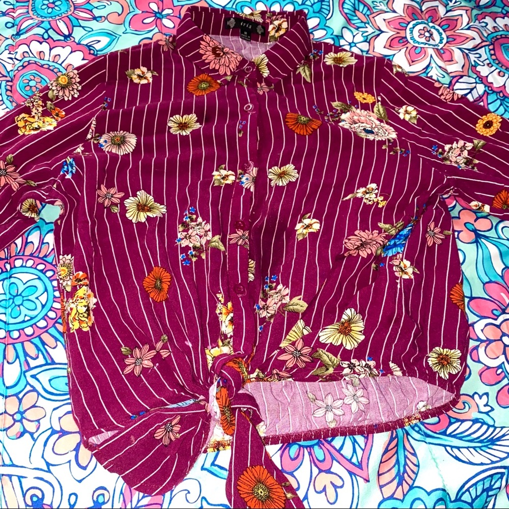 IRIS Flowered Button Down Tee